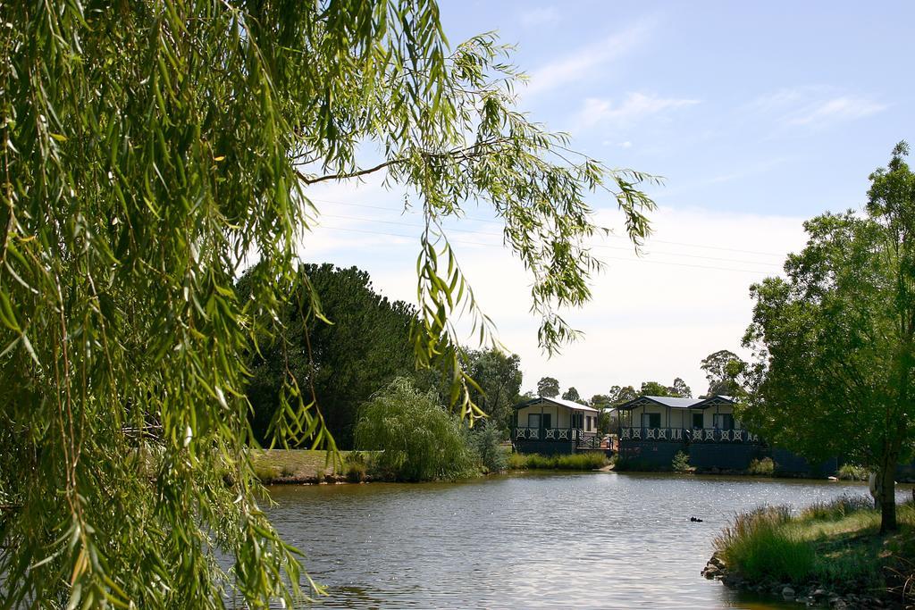 Capital Country Holiday Park Camberra Exterior foto