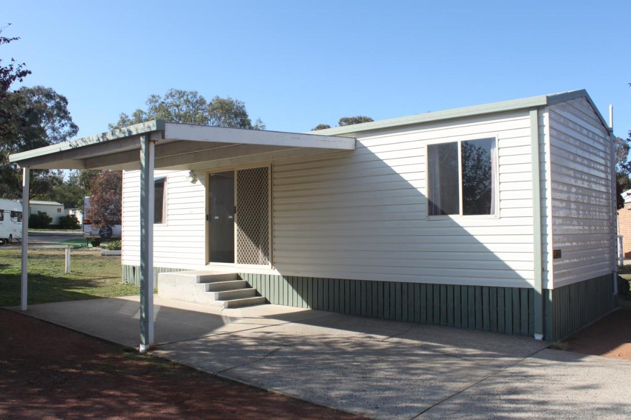 Capital Country Holiday Park Camberra Exterior foto